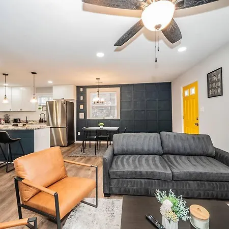 Newly Renovated 3 Bed/1 Bath For Visits To Dc/Umd! Apartment Hyattsville Exterior photo