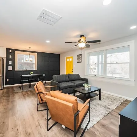 Newly Renovated 3 Bed/1 Bath For Visits To Dc/Umd! Apartment Hyattsville Exterior photo