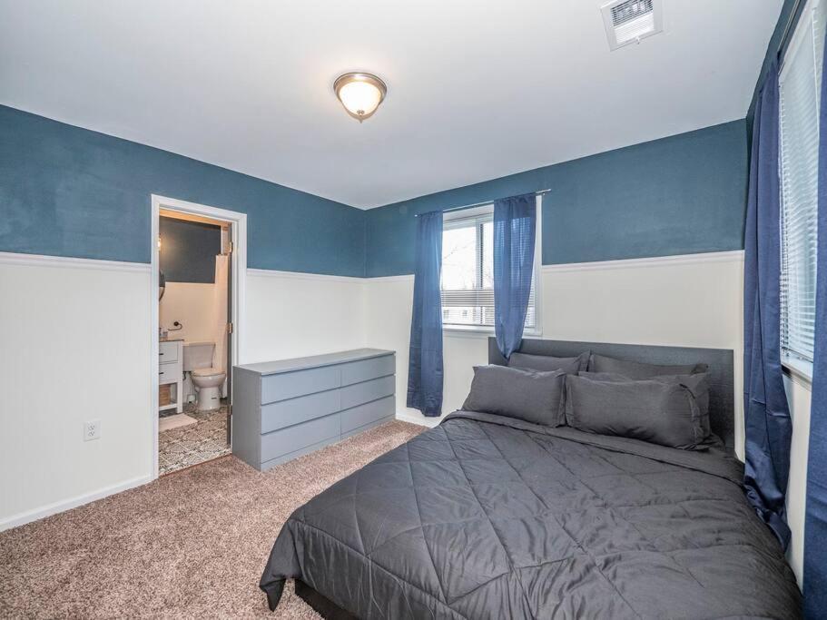 Newly Renovated 3 Bed/1 Bath For Visits To Dc/umd!