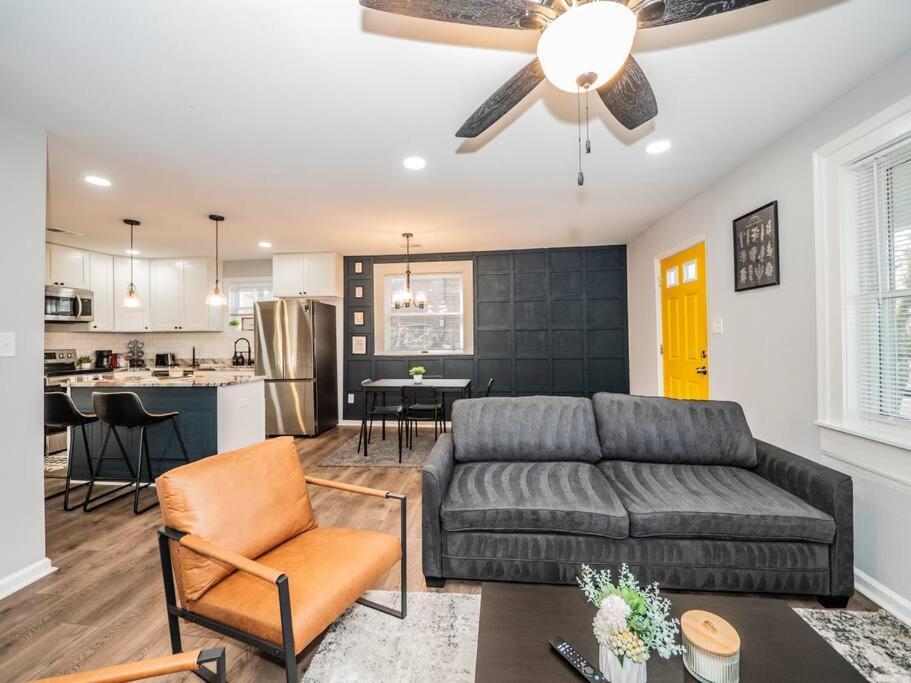 Newly Renovated 3 Bed/1 Bath For Visits To Dc/umd! *
